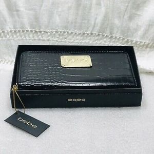 NWT bebe Los Angeles Wallet